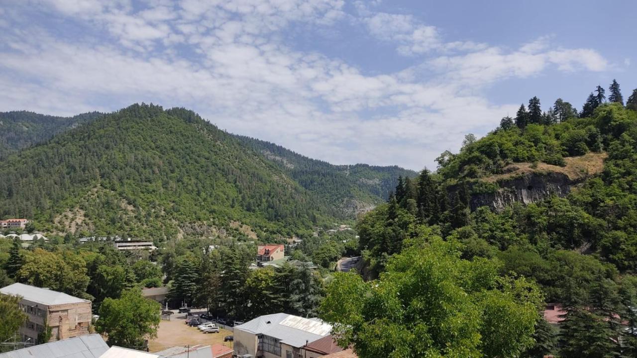 Borjomi Nest Hotel Luaran gambar