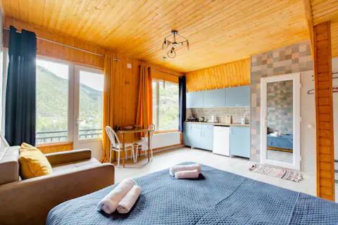 Borjomi Nest Hotel Luaran gambar